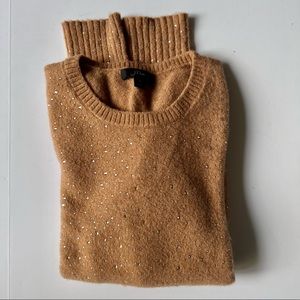 J.Crew Crew Neck Sweater in size M. Color brown/tan silver